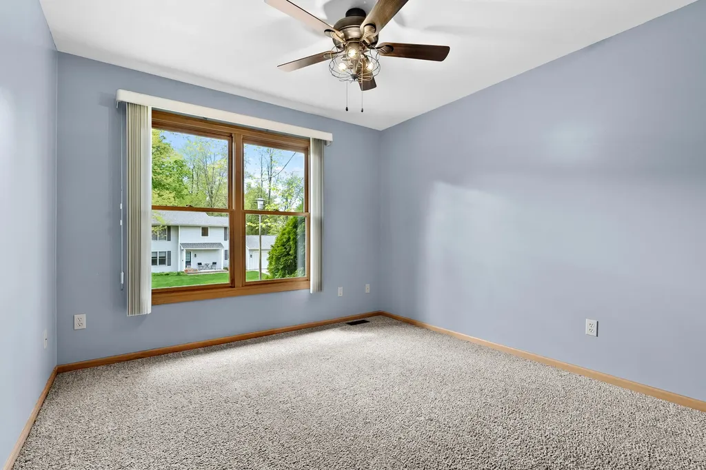 6527 Sussex Street Portage City MI 49024