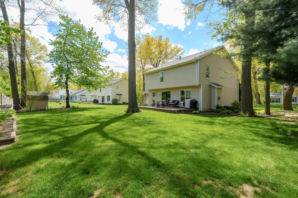 6527 Sussex Street Portage City MI 49024