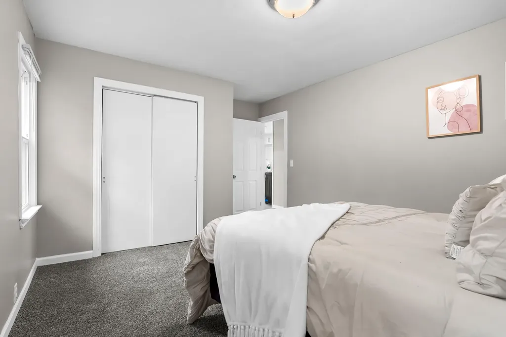 1308 Colgrove Avenue Kalamazoo Charter Township MI 49048