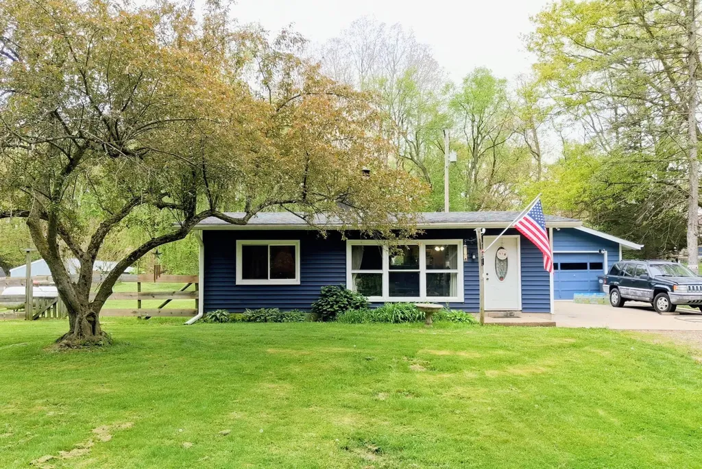 6921 N 37th Street Ross Township MI 49083