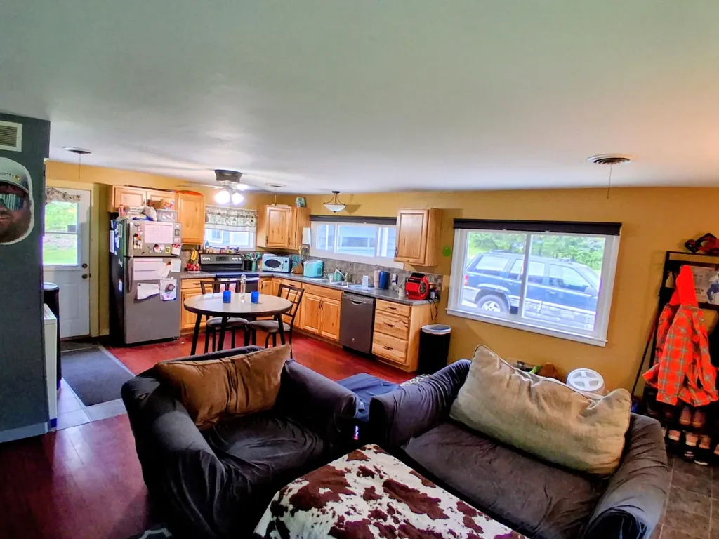 6921 N 37th Street Ross Township MI 49083