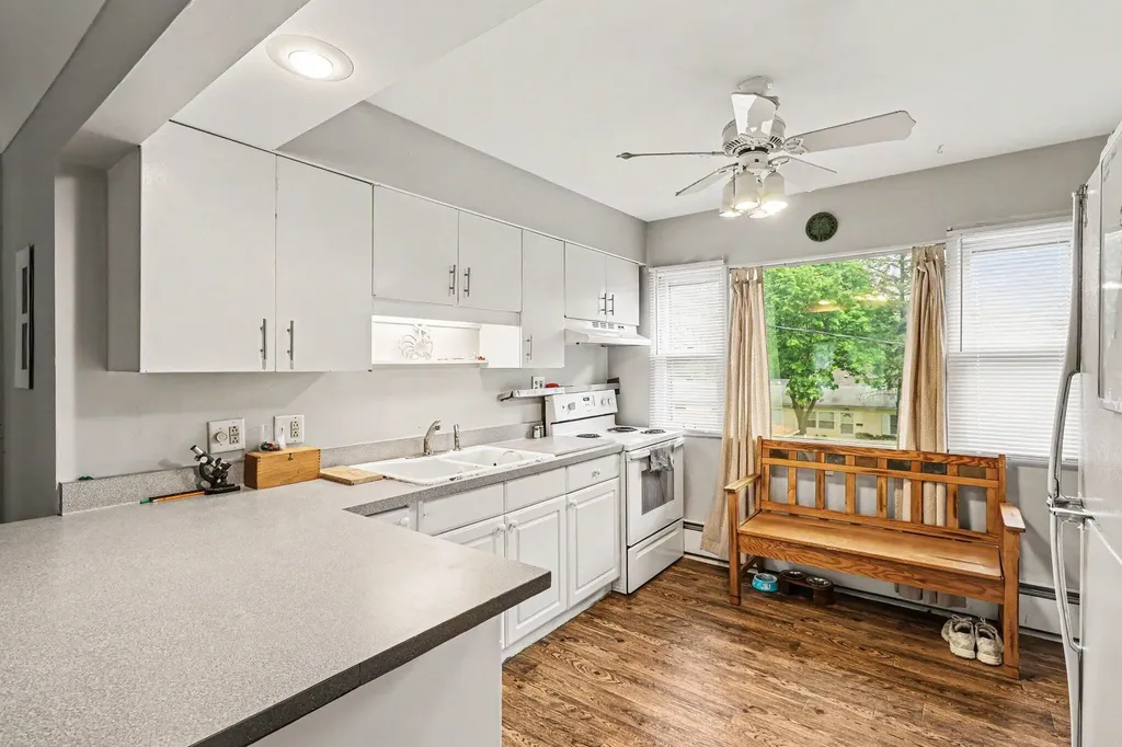 436 Campbell Avenue Kalamazoo Charter Township MI 49006