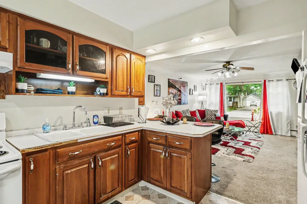 436 Campbell Avenue Kalamazoo Charter Township MI 49006