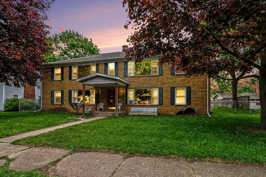 436 Campbell Avenue Kalamazoo Charter Township MI 49006