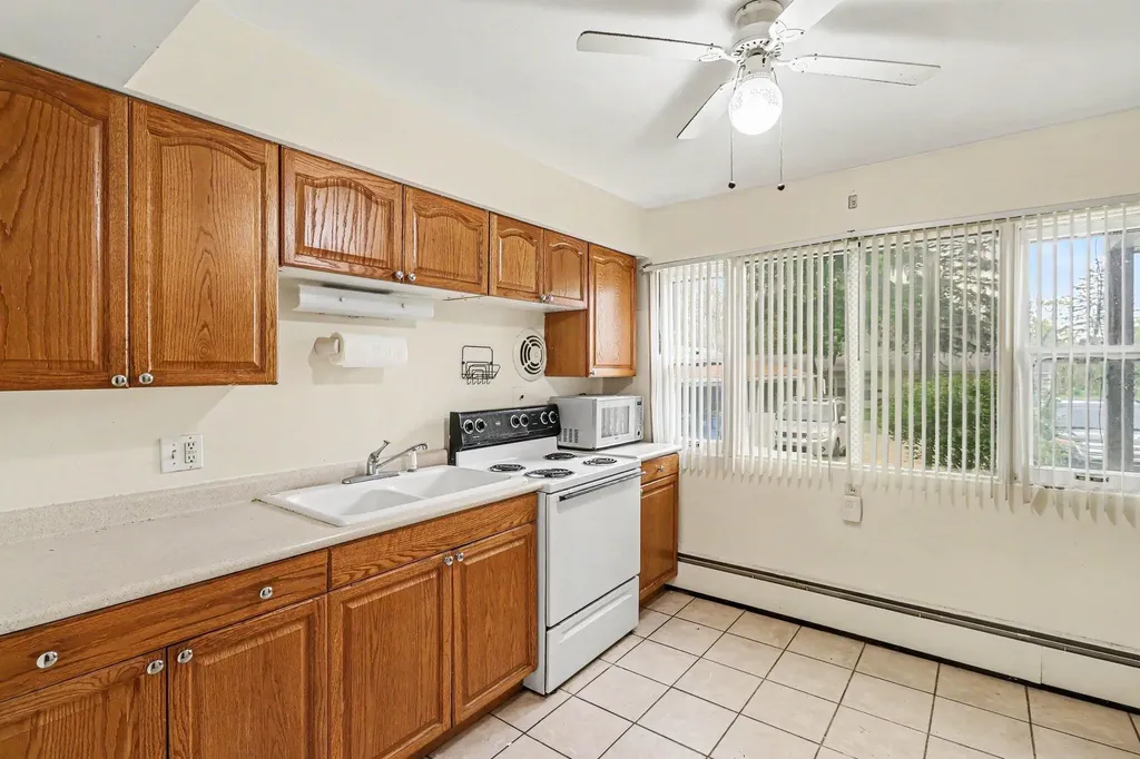 436 Campbell Avenue Kalamazoo Charter Township MI 49006
