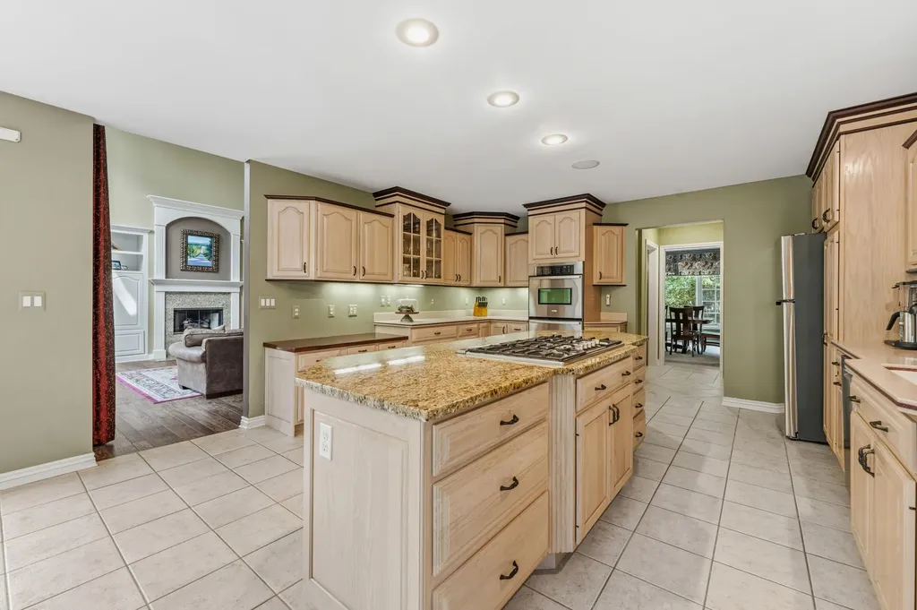 1722 W Kilgore Road Kalamazoo City MI 49008