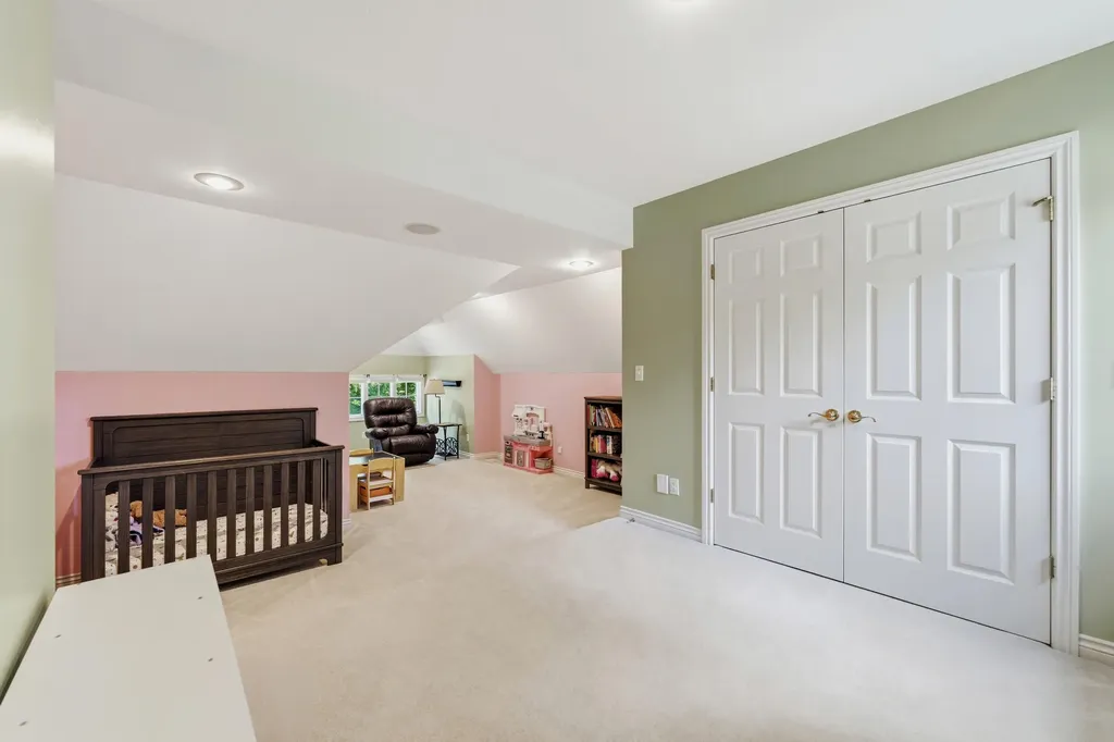 1722 W Kilgore Road Kalamazoo City MI 49008
