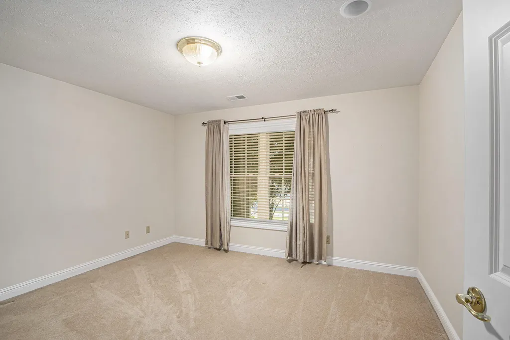 2669 Hunters Bluff Comstock Charter Township MI 49048