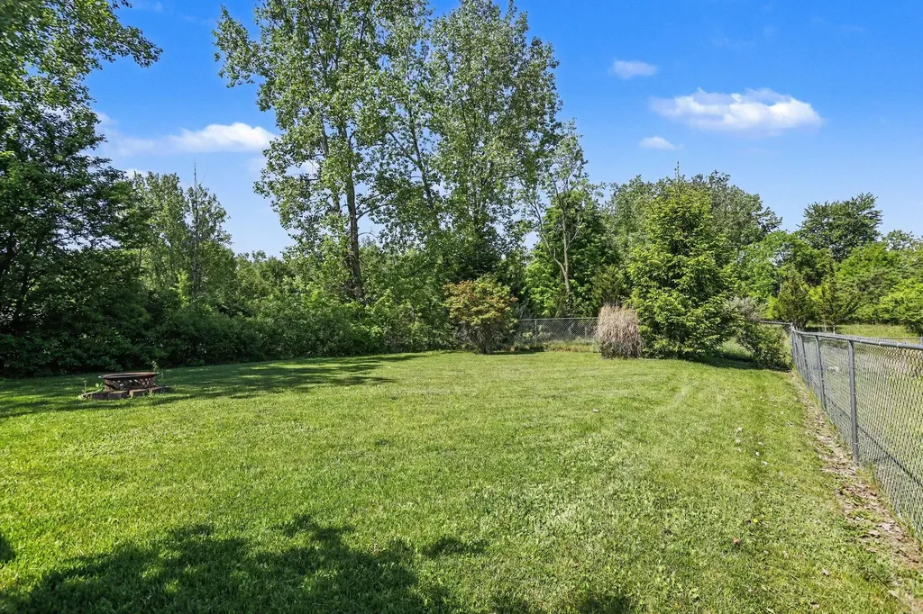 6006 Wise Road Lansing City MI 48911