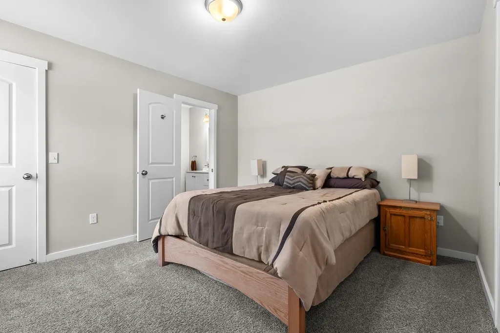 4384 112th Avenue Cheshire Township MI 49010