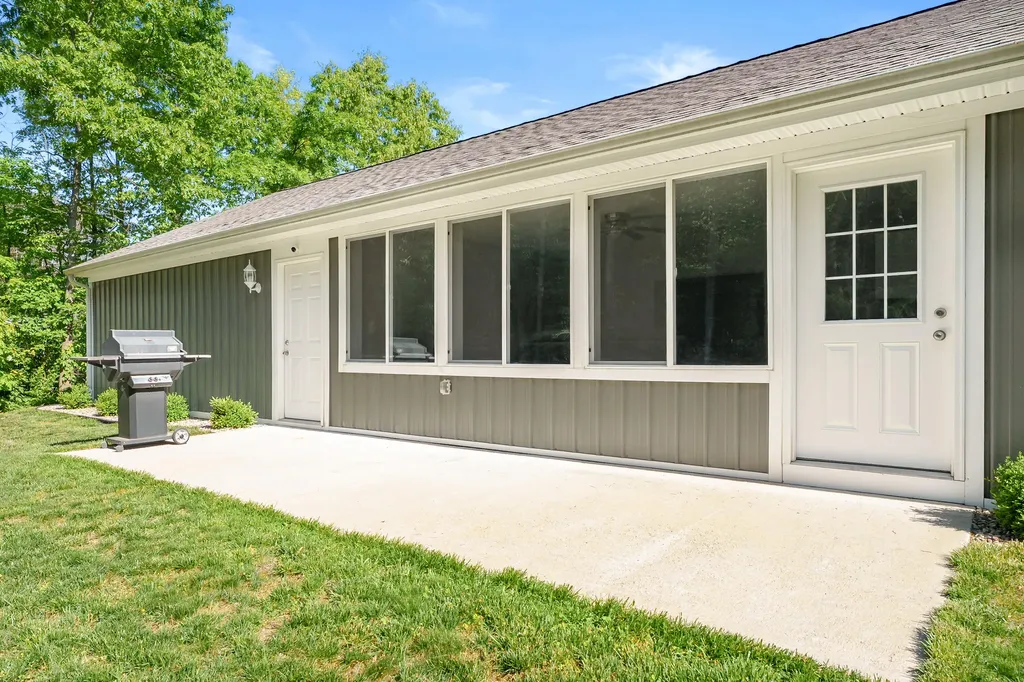 4384 112th Avenue Cheshire Township MI 49010