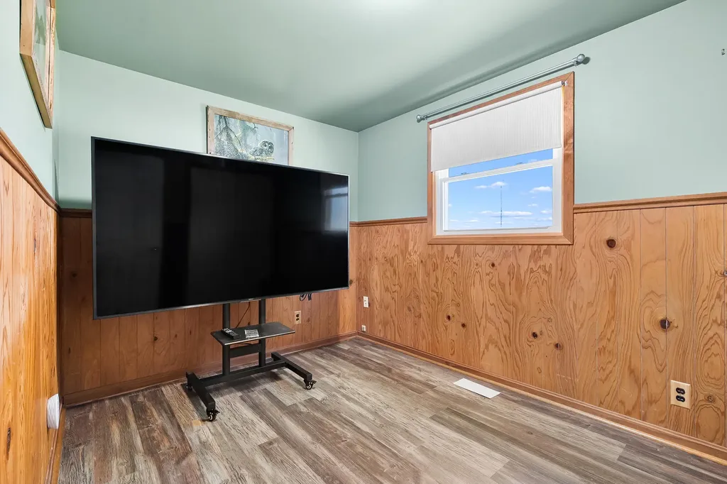 2975 W W Avenue Schoolcraft Township MI 49087