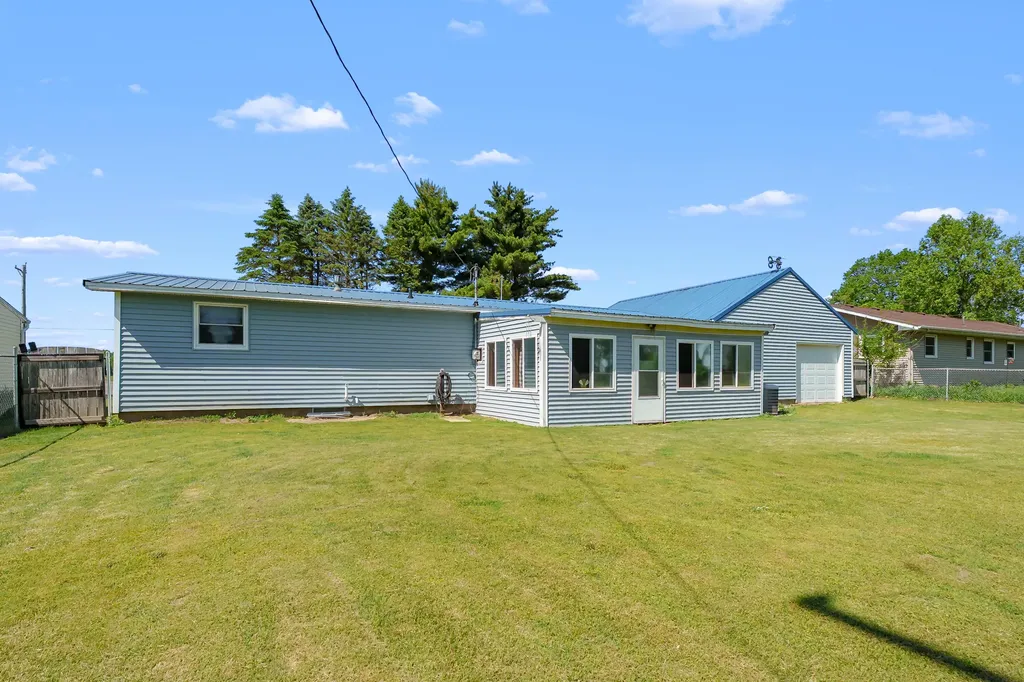 2975 W W Avenue Schoolcraft Township MI 49087