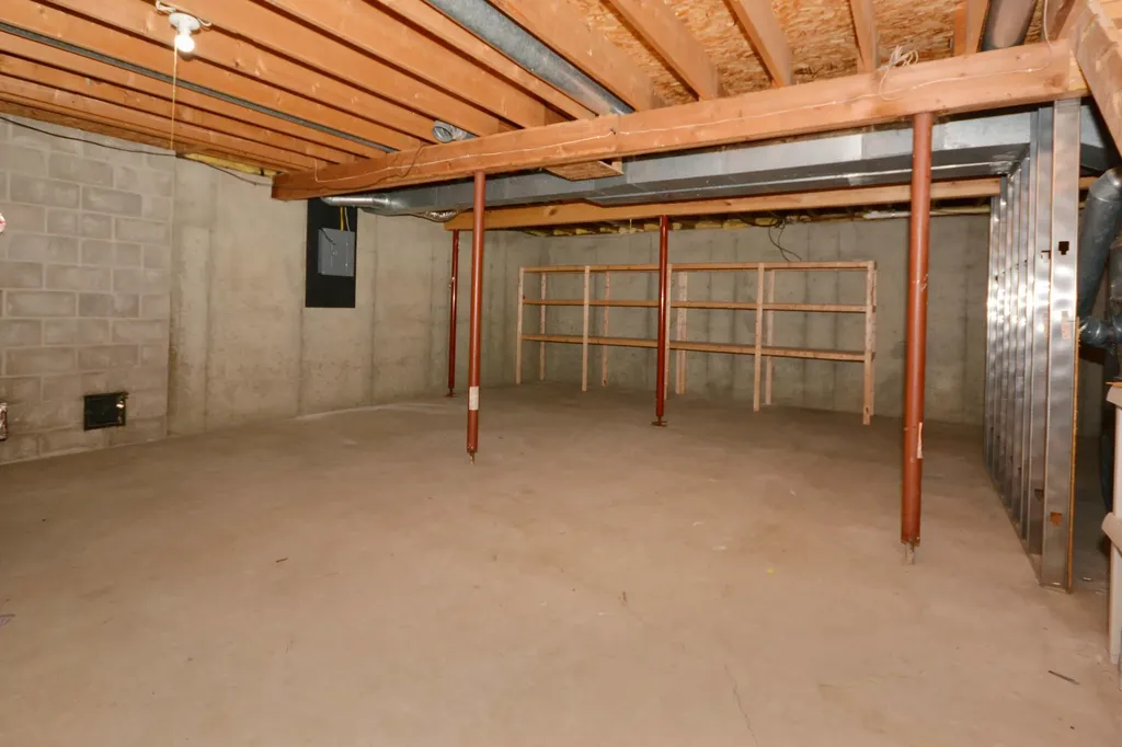 48463 Orchard Drive Antwerp Township MI 49071