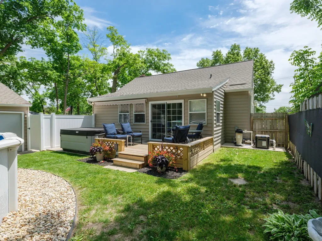 1516 Romence Road Portage City MI 49024