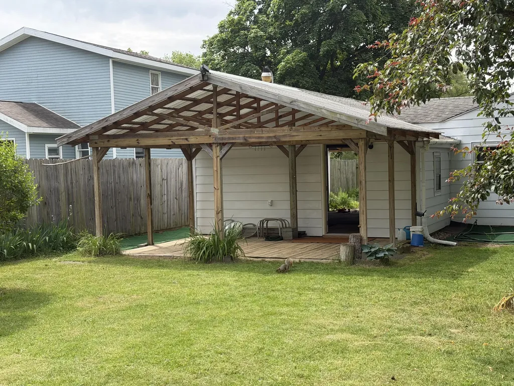 2831 Mckinley Street Cooper Charter Township MI 49004
