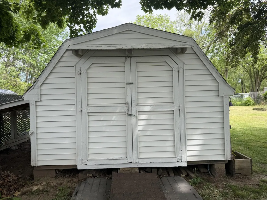 2831 Mckinley Street Cooper Charter Township MI 49004