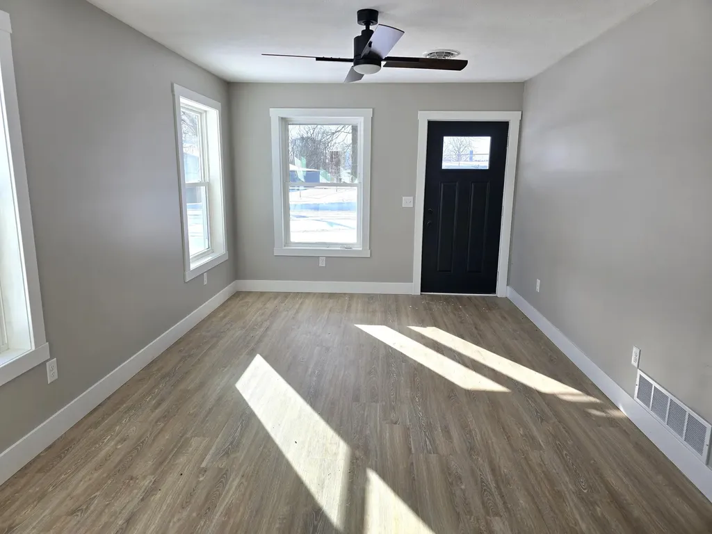 517 E State Road Hastings City MI 49058