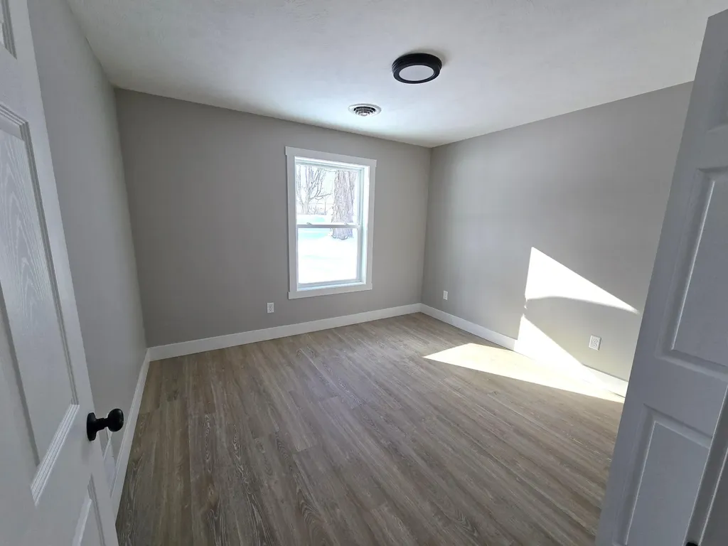 517 E State Road Hastings City MI 49058