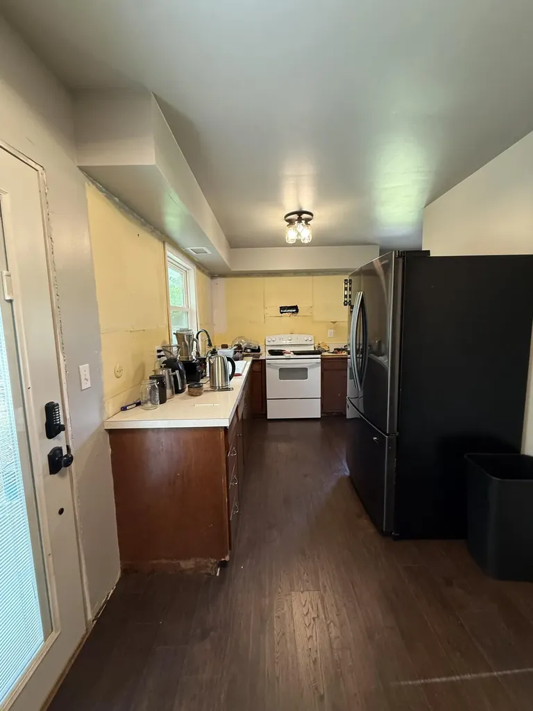 214 Auburn Street Emmett Charter Township MI 49014