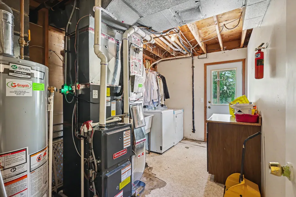 7127 Rockhill Drive Georgetown Charter Township MI 49428