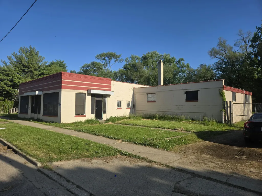653-655 Lake Street Kalamazoo City MI 49001