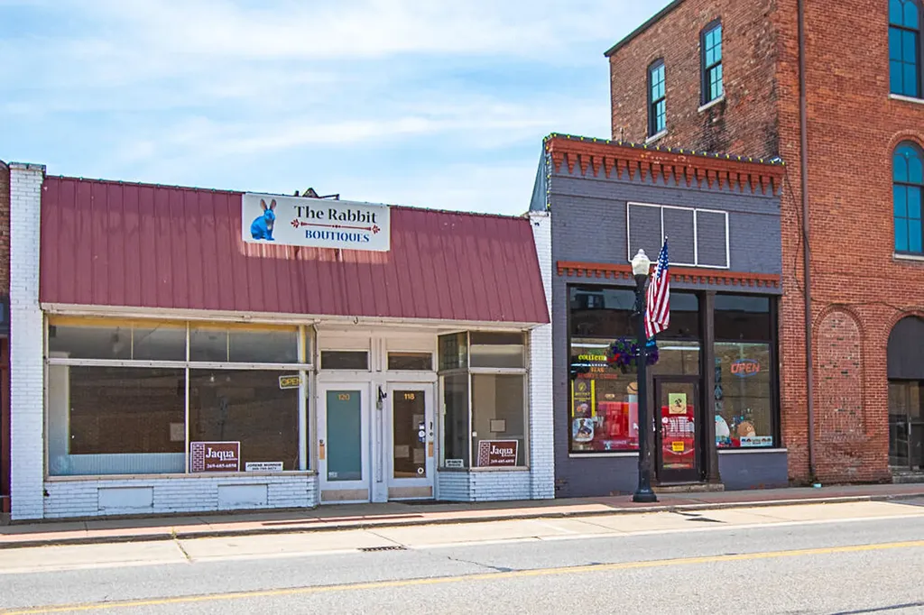 120 E Bridge Street Plainwell City MI 49080