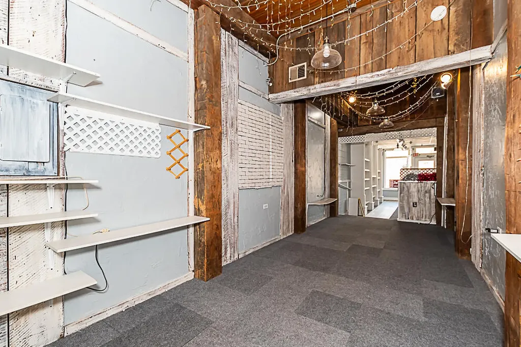 120 E Bridge Street Plainwell City MI 49080