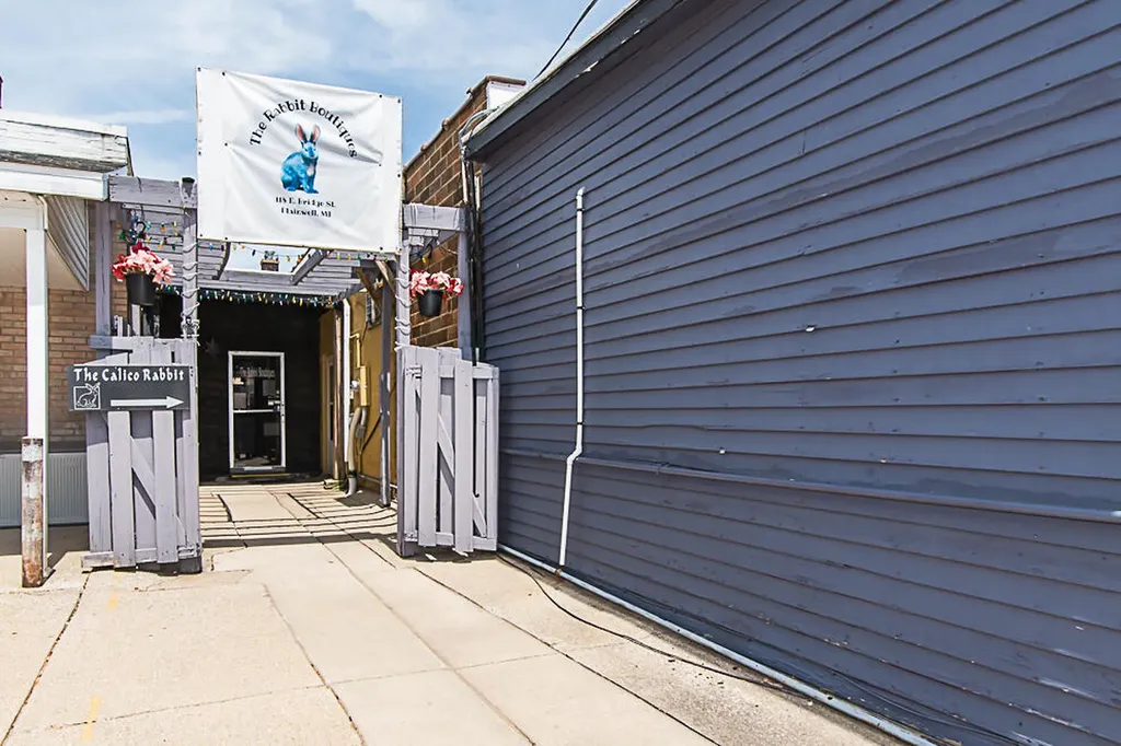 120 E Bridge Street Plainwell City MI 49080