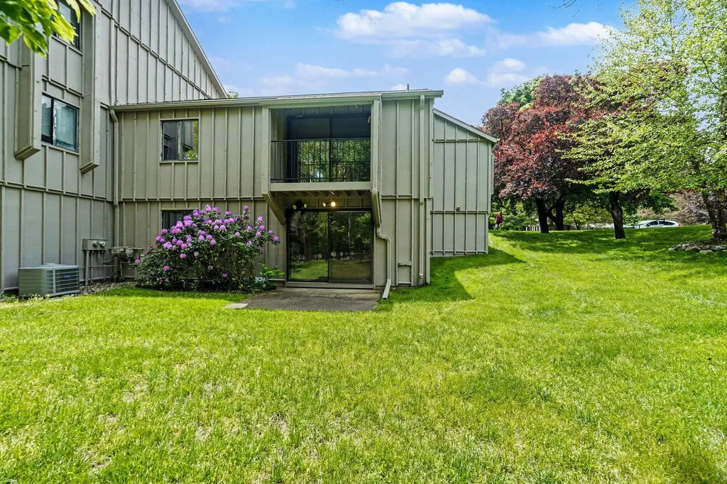 3750 Cedaridge Road Kalamazoo City MI 49008