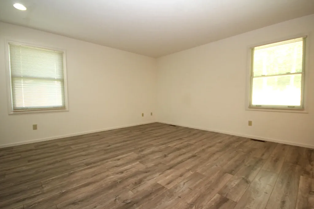 52201 Pine Tree Lane Flowerfield Township MI 49093