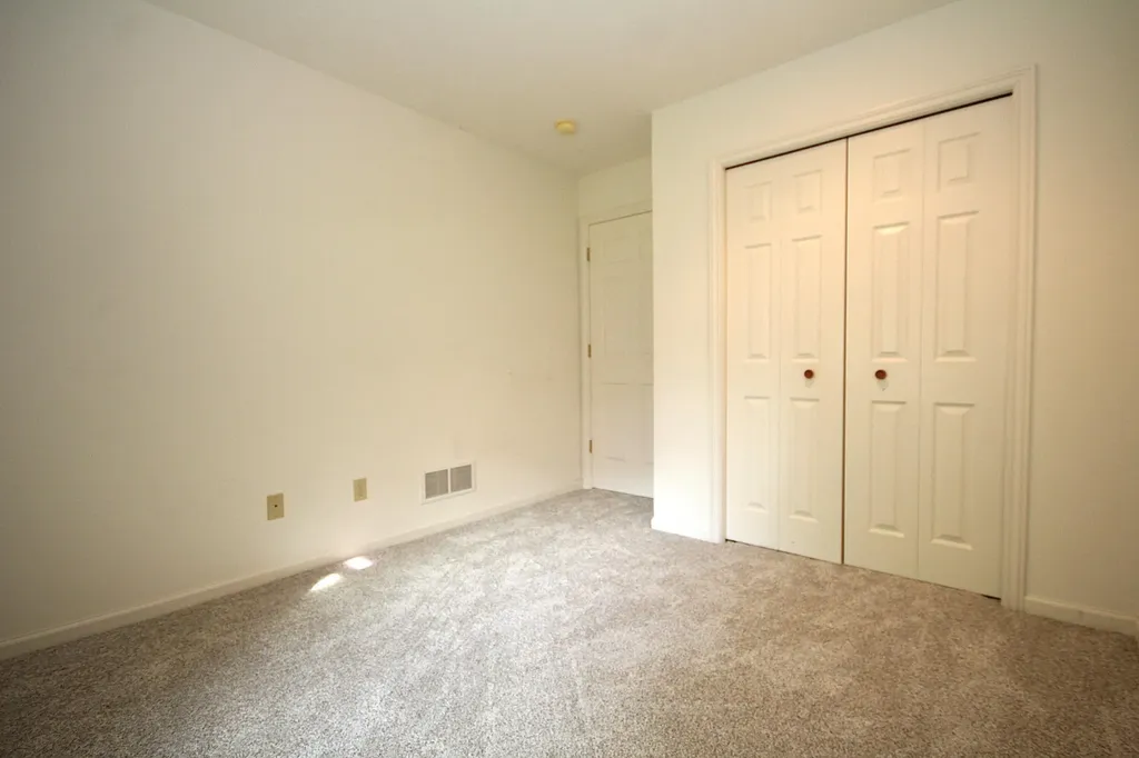 52201 Pine Tree Lane Flowerfield Township MI 49093