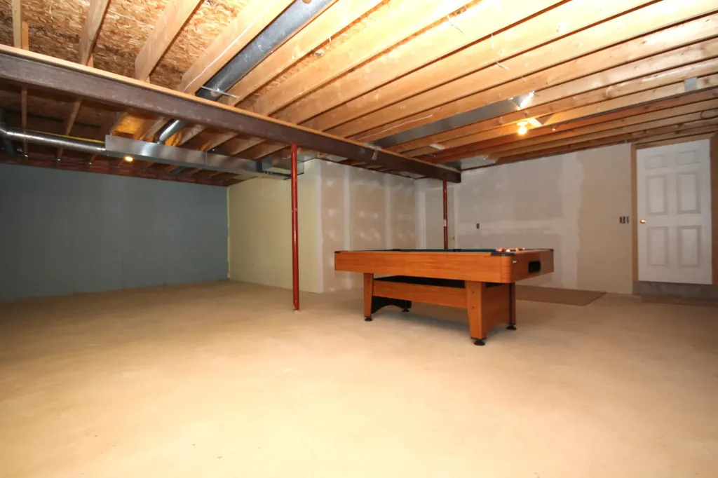 52201 Pine Tree Lane Flowerfield Township MI 49093