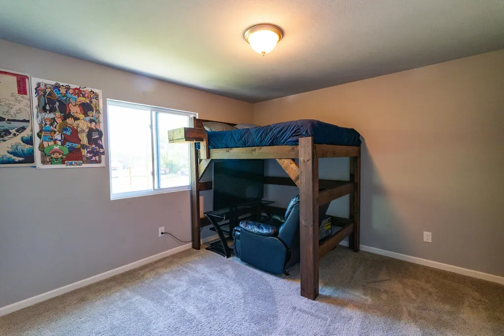 25091 Front Avenue Mattawan Village MI 49071