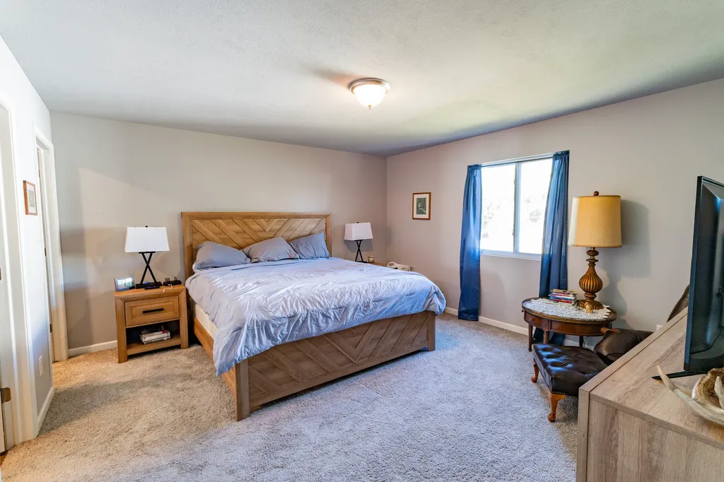 25091 Front Avenue Mattawan Village MI 49071