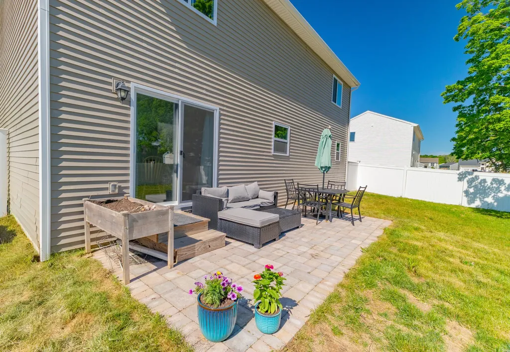 25091 Front Avenue Mattawan Village MI 49071