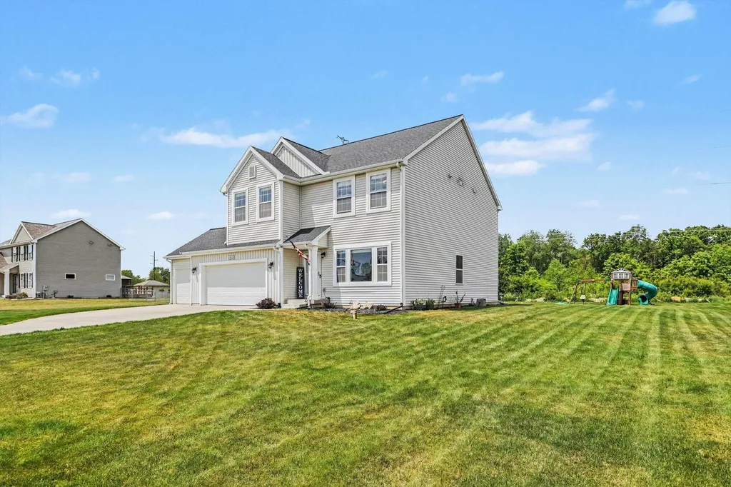 8165 Buck Avenue Galesburg City MI 49053