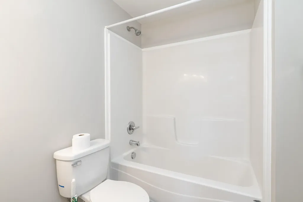 515 Wallace Avenue Kalamazoo City MI 49048