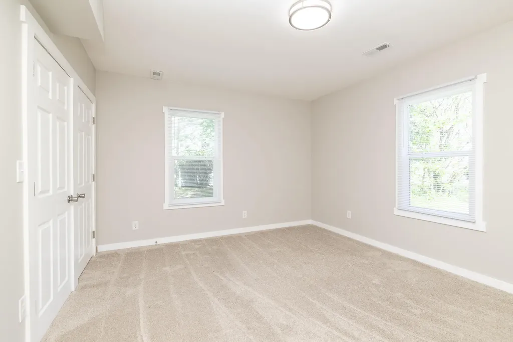 515 Wallace Avenue Kalamazoo City MI 49048