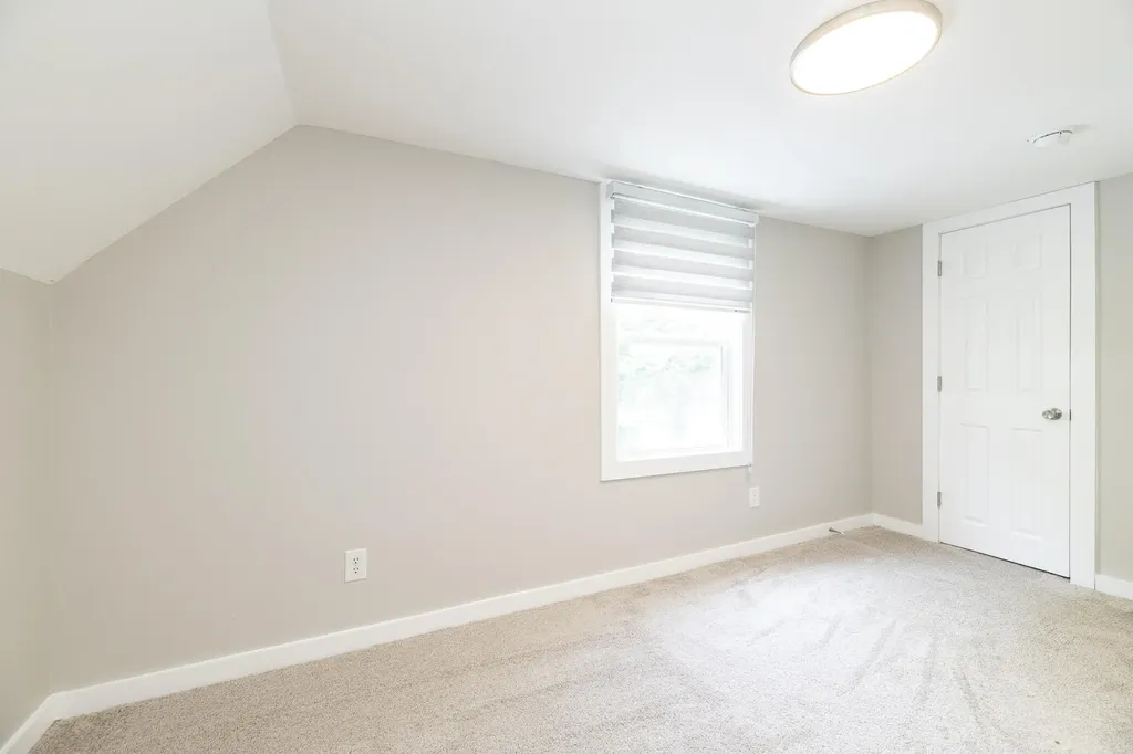 515 Wallace Avenue Kalamazoo City MI 49048