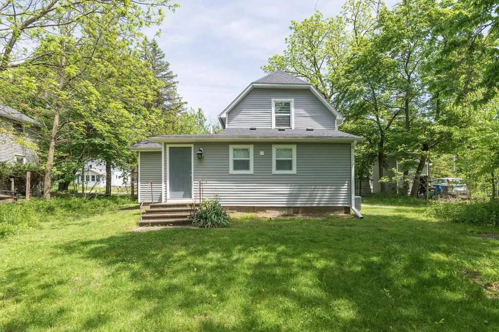515 Wallace Avenue Kalamazoo City MI 49048