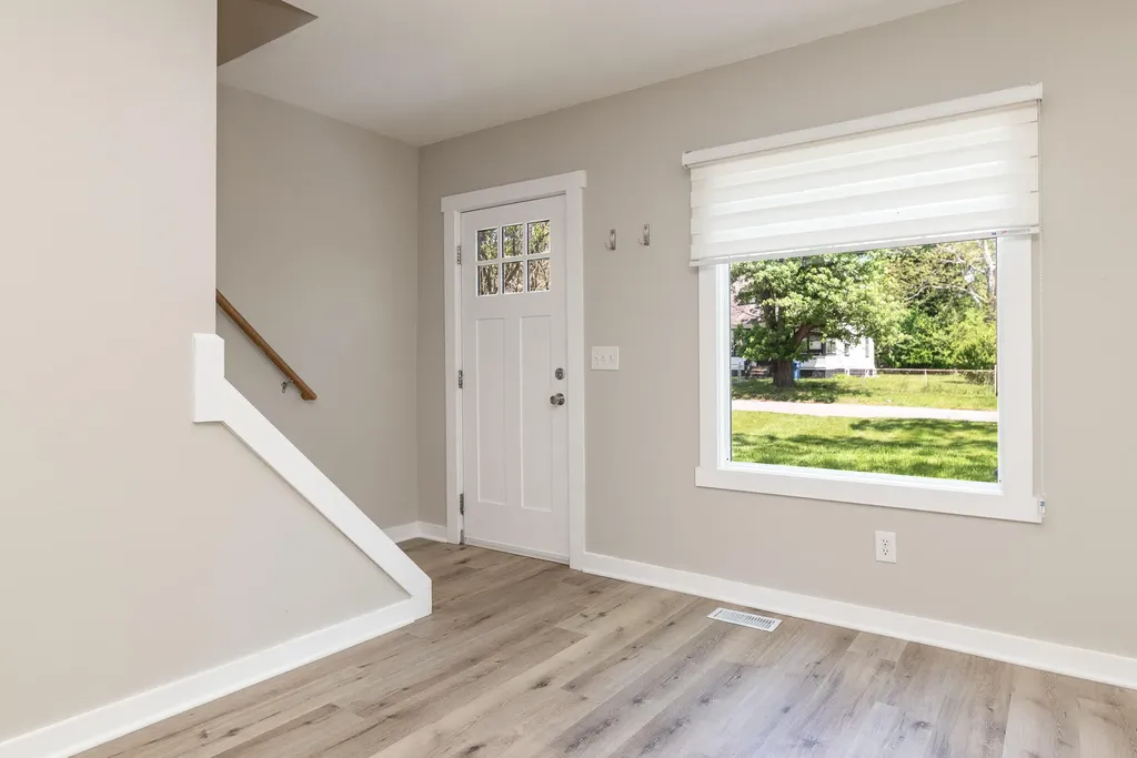 515 Wallace Avenue Kalamazoo City MI 49048