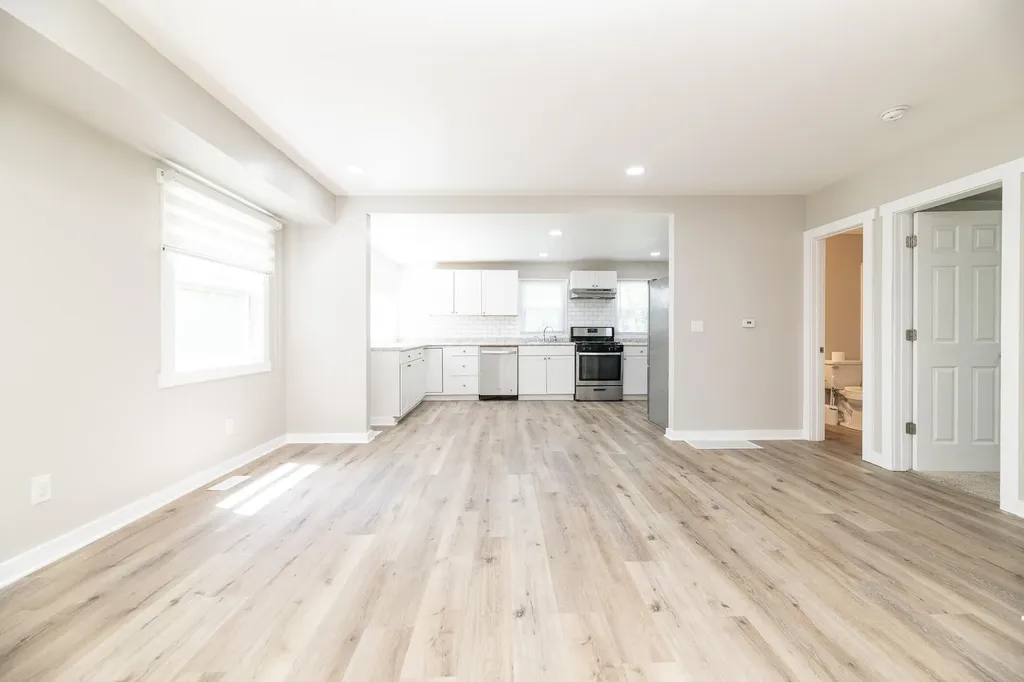515 Wallace Avenue Kalamazoo City MI 49048