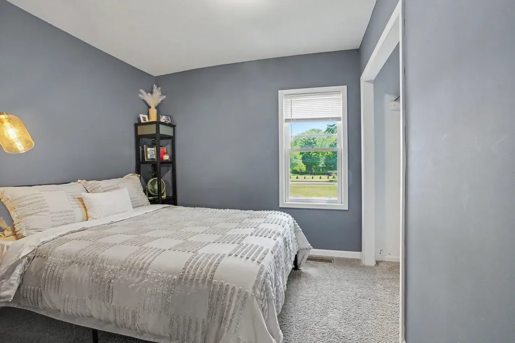 722 S Grant Avenue Three Rivers City MI 49093