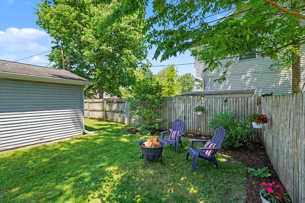 722 S Grant Avenue Three Rivers City MI 49093