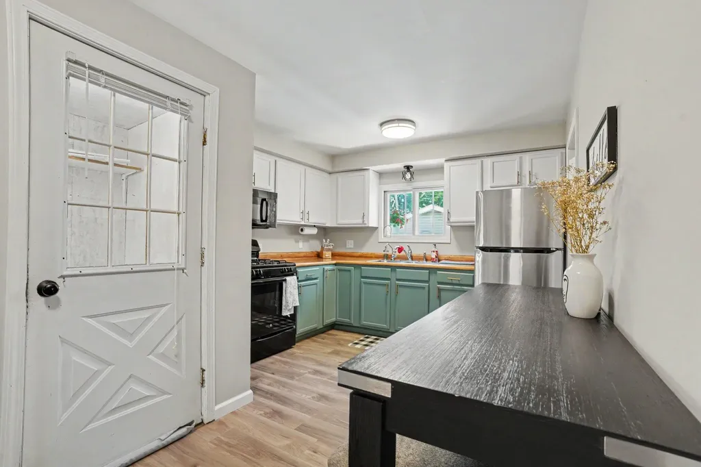 722 S Grant Avenue Three Rivers City MI 49093