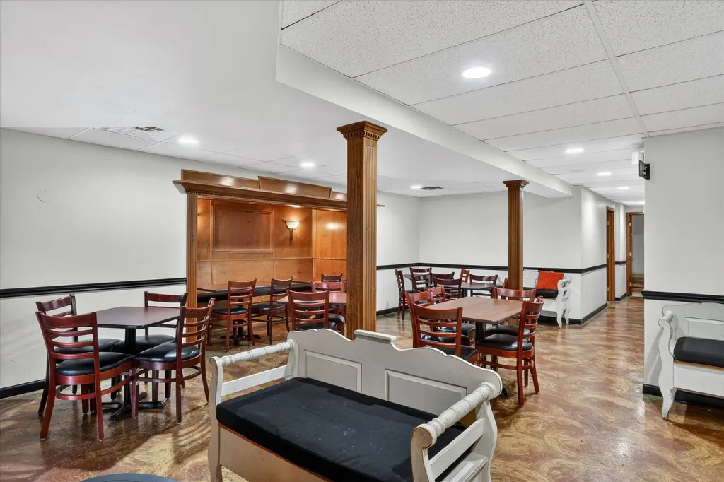 295 E Emmett Street Battle Creek City MI 49017