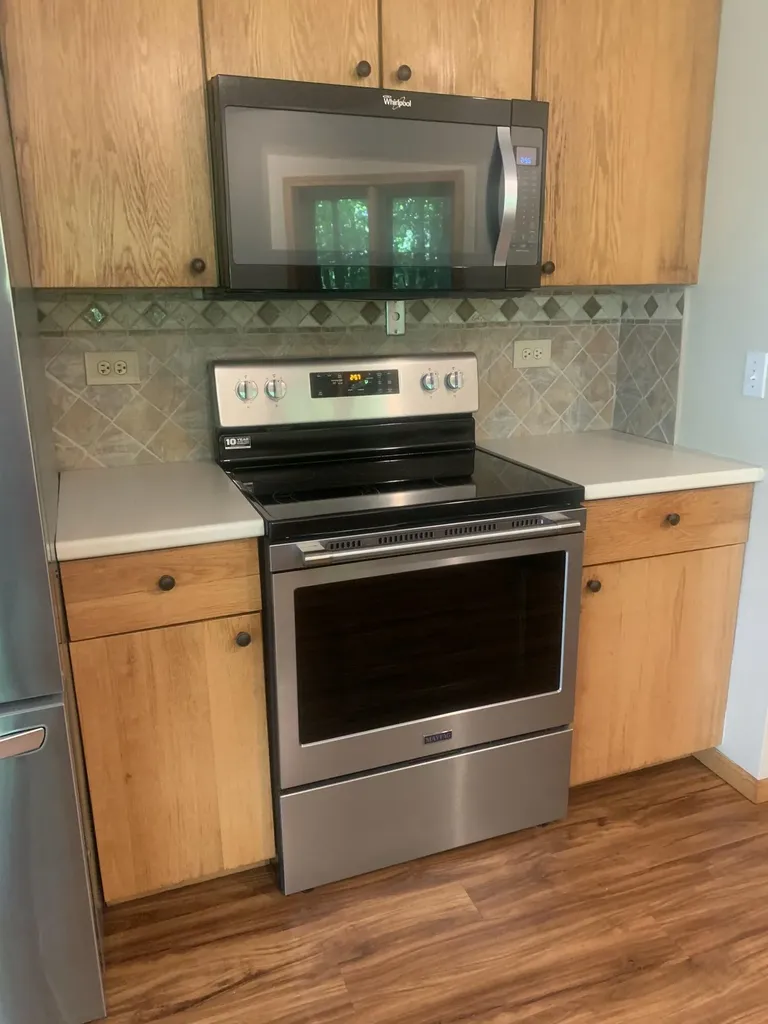 7306 N 37th Street Ross Township MI 49083