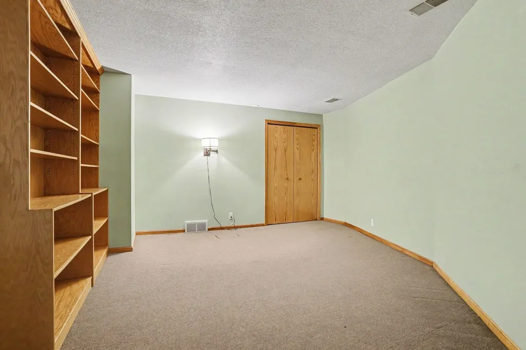 7306 N 37th Street Ross Township MI 49083