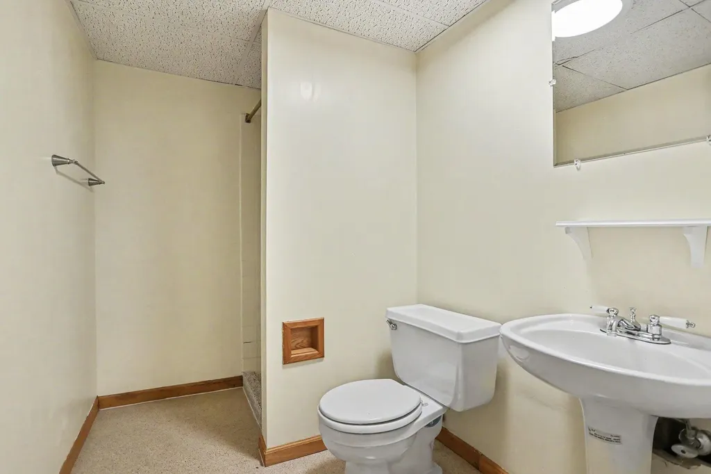 7306 N 37th Street Ross Township MI 49083